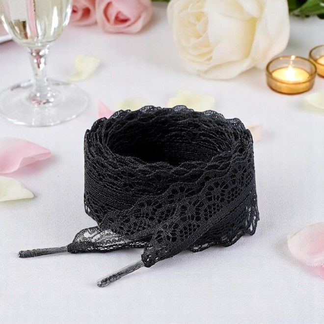 1 Paar Spitzen Schnürsenkel (Breite 2.9 cm, Länge 100 cm) für festliche Schuhe mit 4-5 Ösenpaaren - schwarz - Schuhbaendel.ch