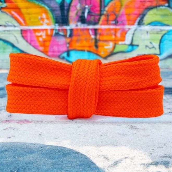 1 Paar extra breite Schnürsenkel (140 cm lang, 18 mm breit) für Adidas Campus, Vans Knu - OG Fat Laces Collection - neonrot - Schuhbaendel.ch