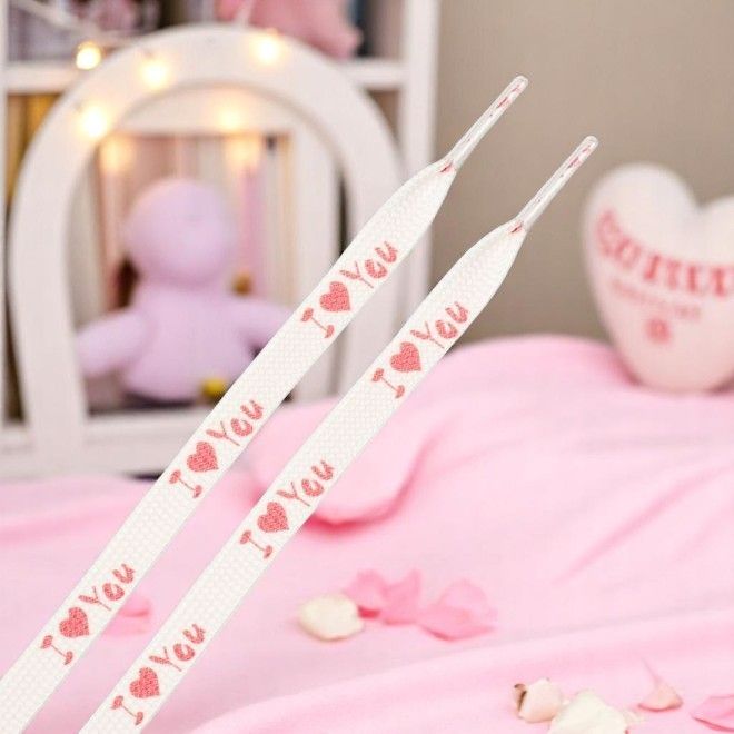 1 Paar flache Schnürsenkel (100 cm lang, 8 mm breit) - HeartBeat Collection - I Love You - weiss/rot - Schuhbaendel.ch
