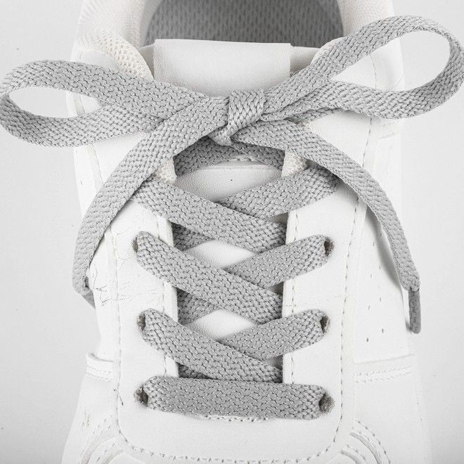 LaceGodZ – 1 Paar flache Schnürsenkel (120 cm lang, 8 mm breit) – ColorFlow Series – kaltgrau - Schuhbaendel.ch