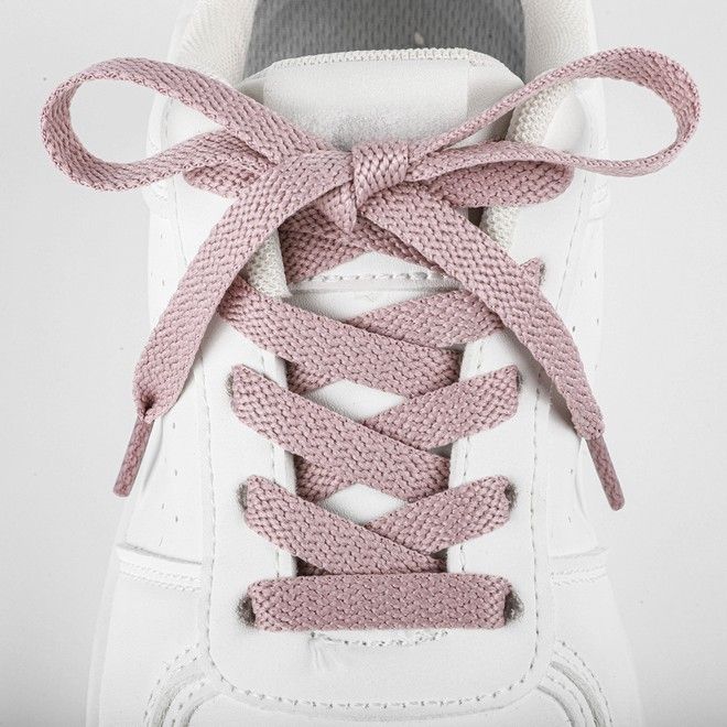 LaceGodZ – 1 Paar flache Schnürsenkel (120 cm lang, 8 mm breit) – ColorFlow Series – flieder - Schuhbaendel.ch