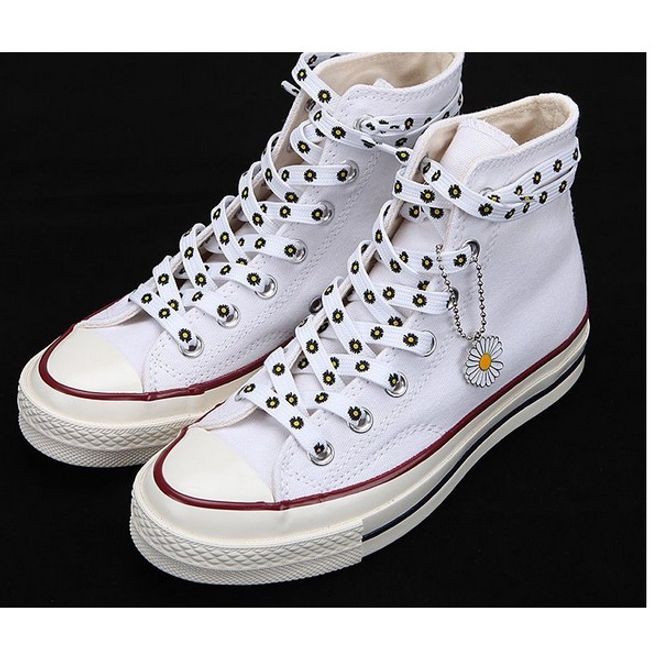 Schnürsenkel Anhänger - modisches Accessoire für den Schuh - Gänseblümchen - weiss/gelb - Schuhbaendel.ch
