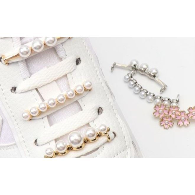 Schnürsenkel Clip - modisches Accessoire für den Schuh - Shine Series - 8x Deko-Perlen - silber - Schuhbaendel.ch